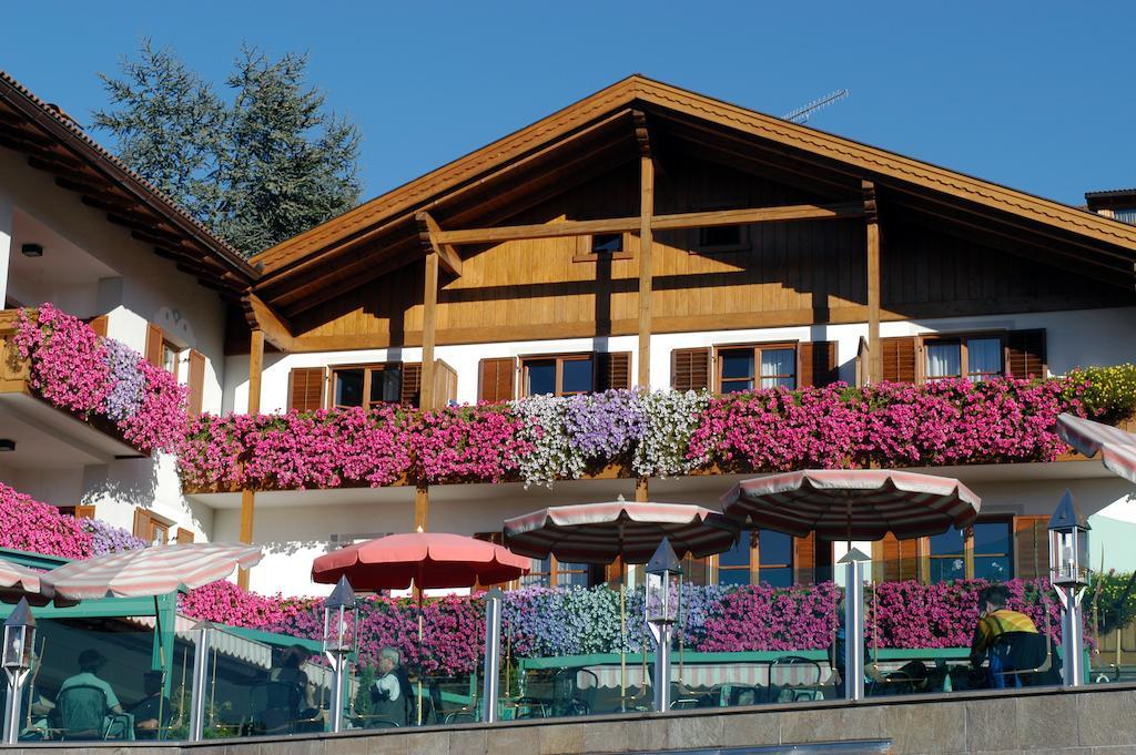 Hotel Garni Doris Kastelruth Exterior foto